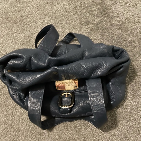 Purse - Picture 3 of 3